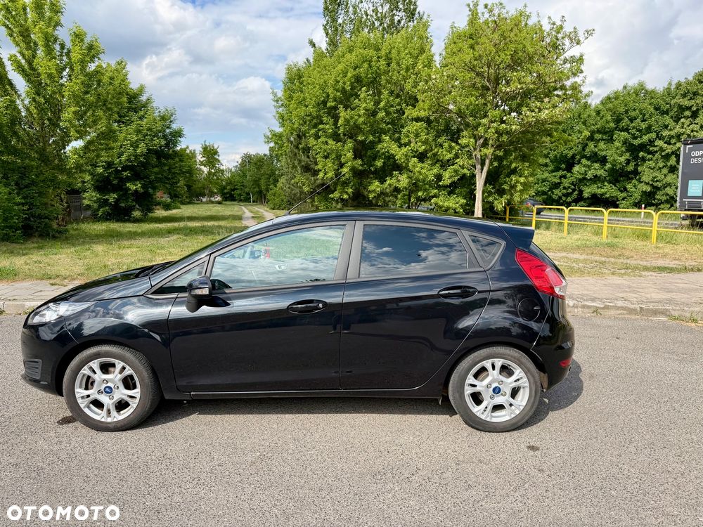 Ford Fiesta 1.25 Celebration - 12