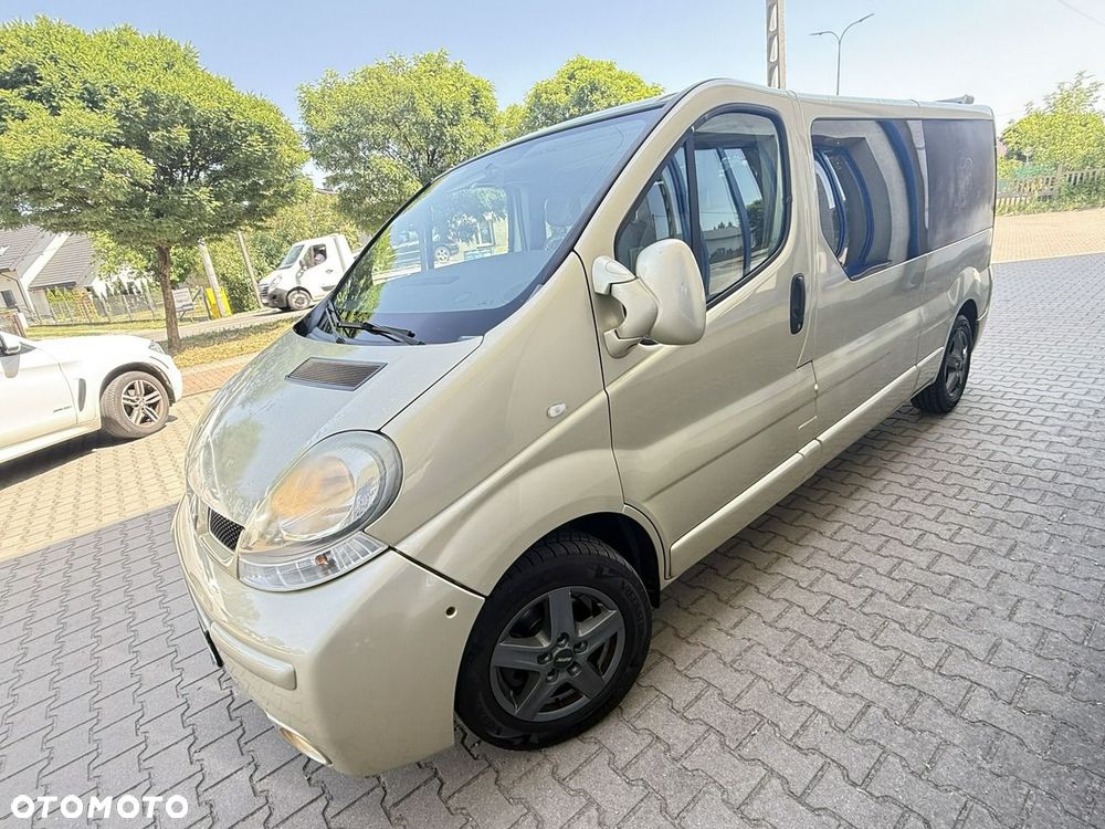 Renault Trafic - 2
