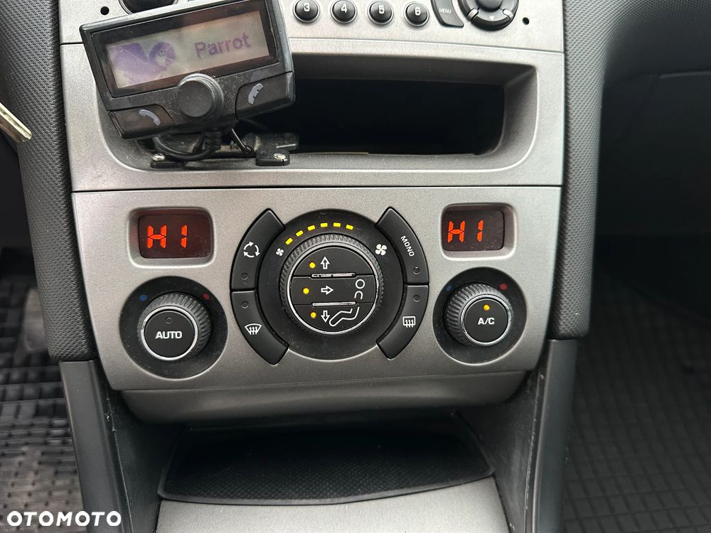 Peugeot 308 - 18