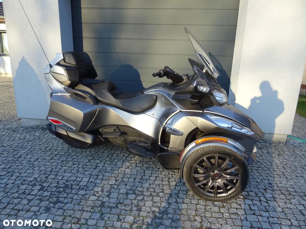 Can-Am Spyder - 5