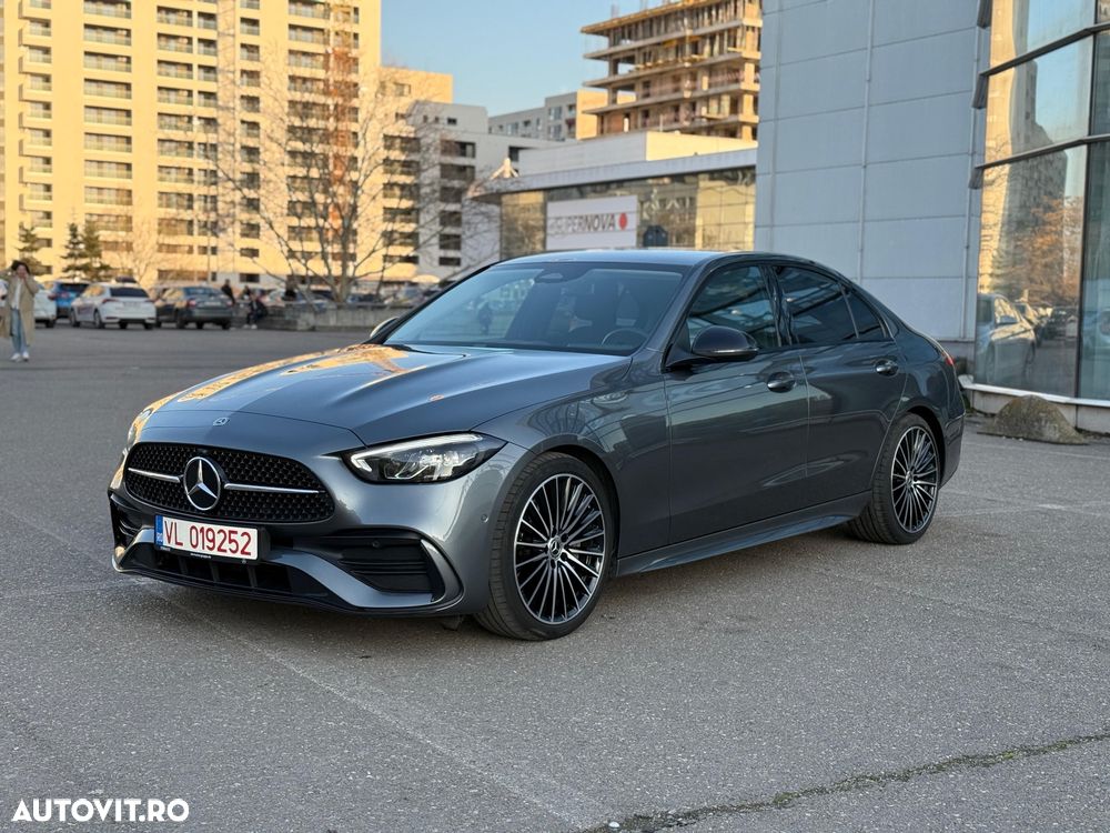 Mercedes-Benz C 300 9G-TRONIC AMG Line - 4
