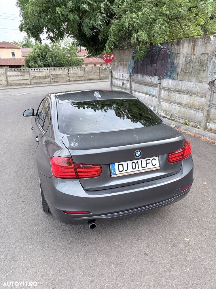 BMW Seria 3 - 12
