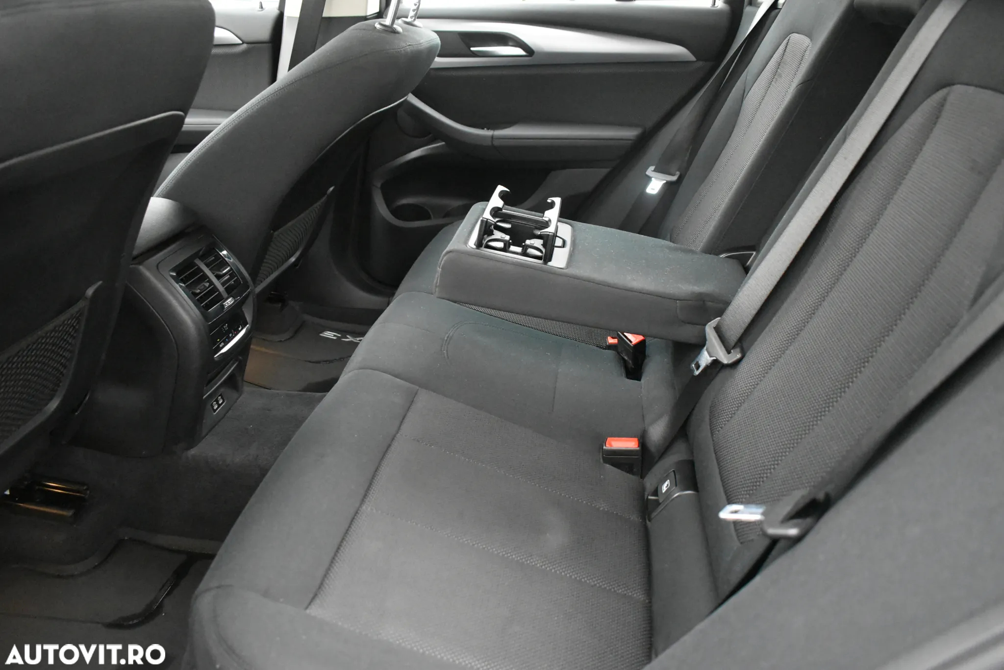 BMW X3 xDrive20d AT Luxury Line - 19