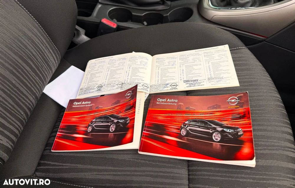 Opel Astra 1.6 Enjoy - 9