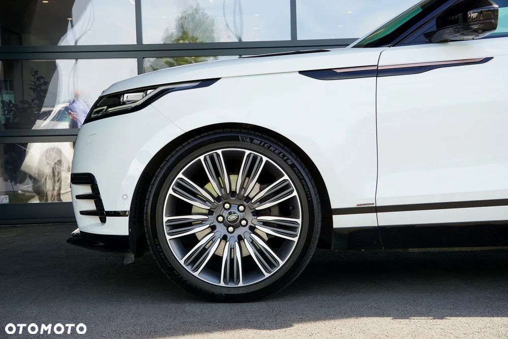 Land Rover Range Rover Velar 3.0 D300 mHEV R-Dynamic SE - 11