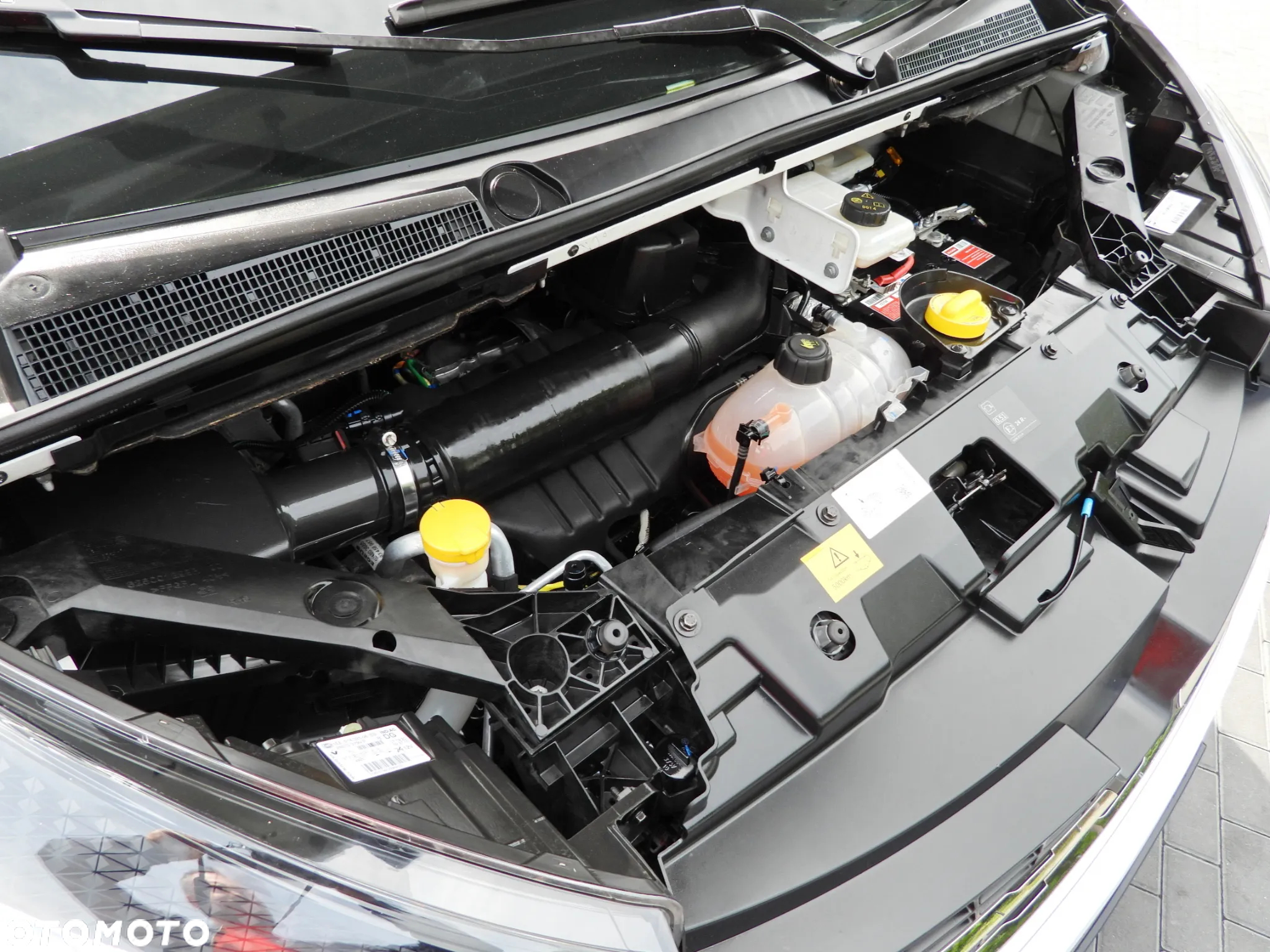 Renault TRAFIC  FURGON CHŁODNIA 0*C TEMPOMAT LEDY KLIMATYZACJA 120KM [ 895067 ] - 27