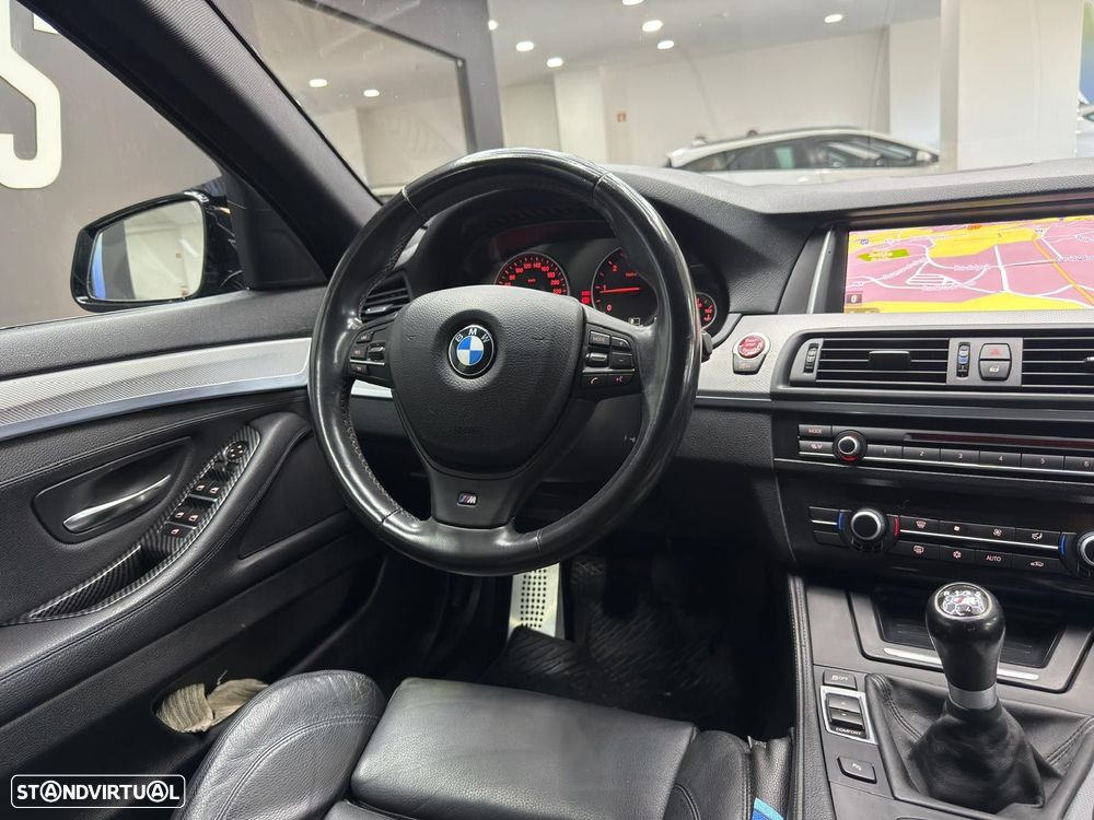 BMW 520 d Pack M - 33