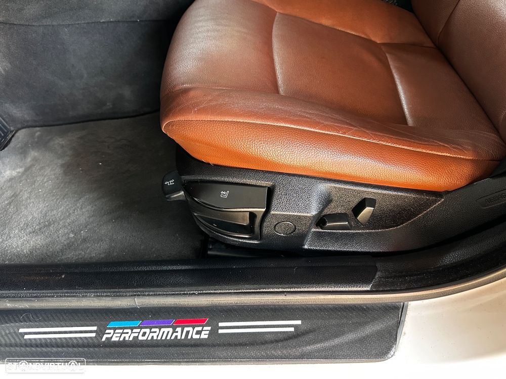 BMW 520 d Pack M Auto - 32