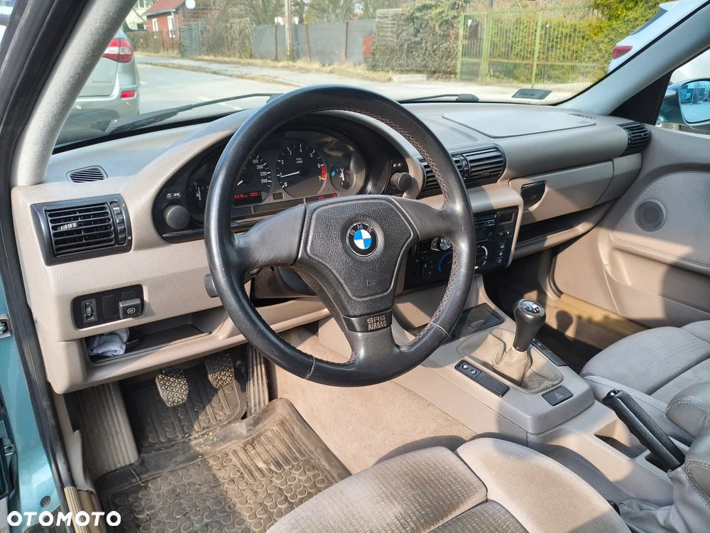 BMW Seria 3 - 16