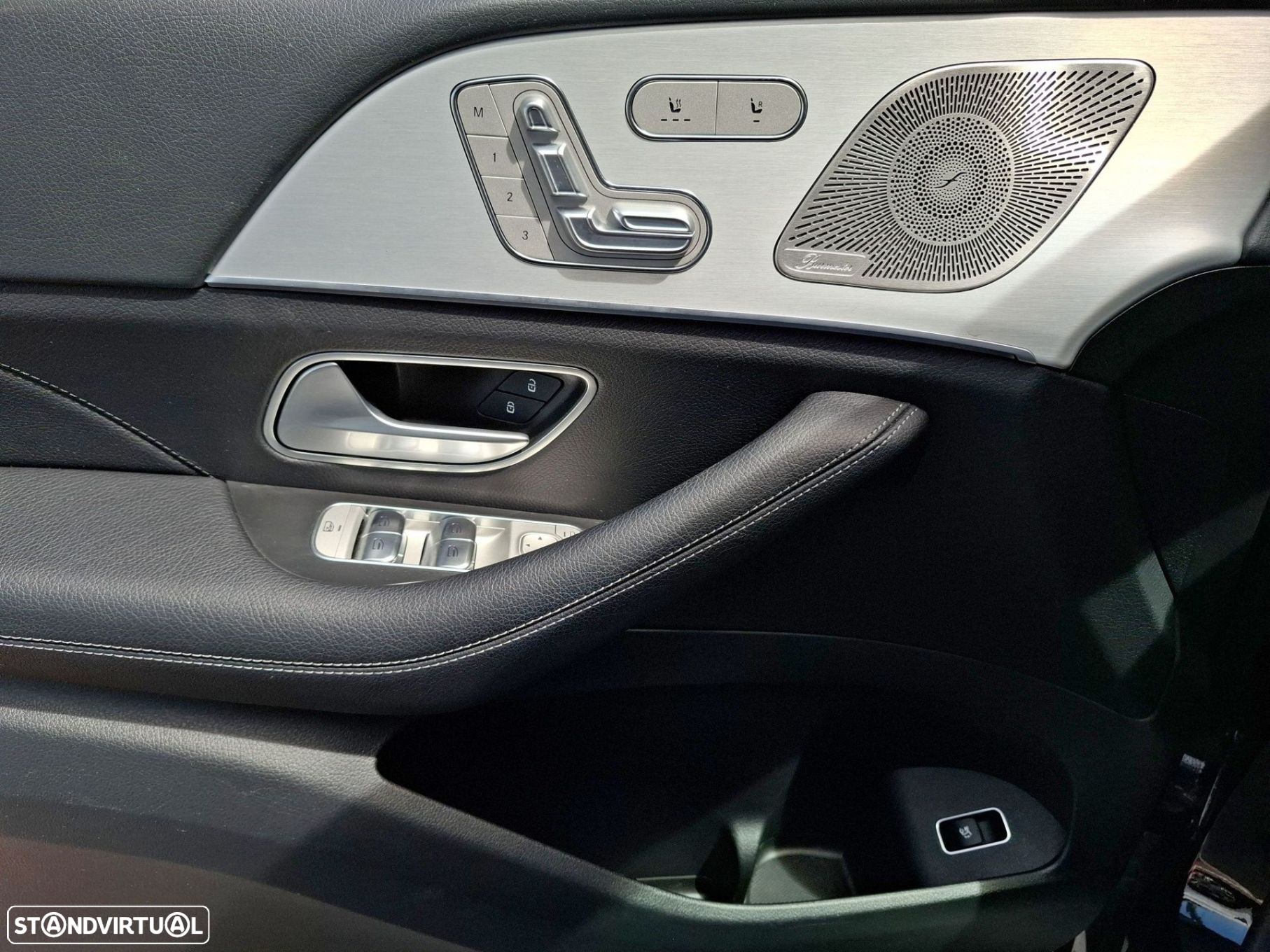 Mercedes-Benz GLE 300 d 4Matic - 17