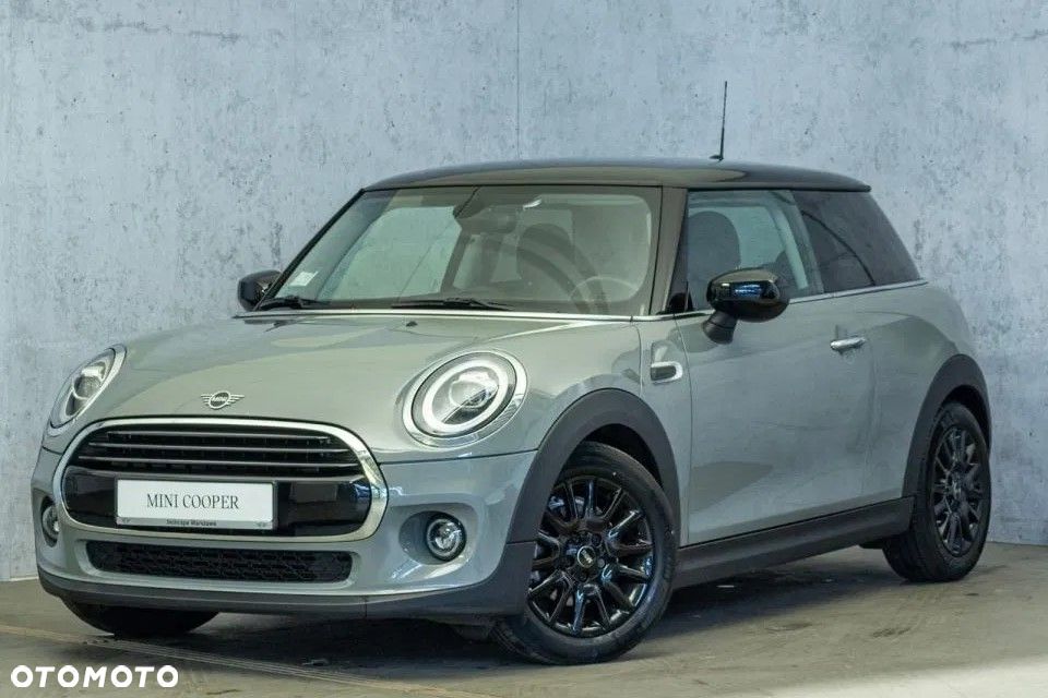 MINI Cooper Standard - 4