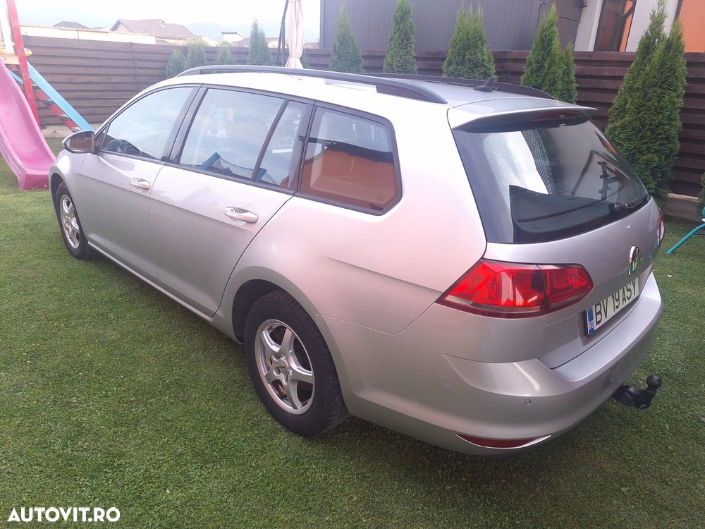 Volkswagen Golf 1.6 TDI DPF BMT Highline - 4