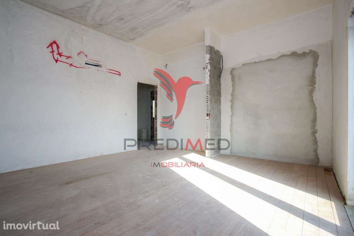 Terreno com moradia T6 no Murtal- Eiras-Coimbra - Grande imagem: 4/25