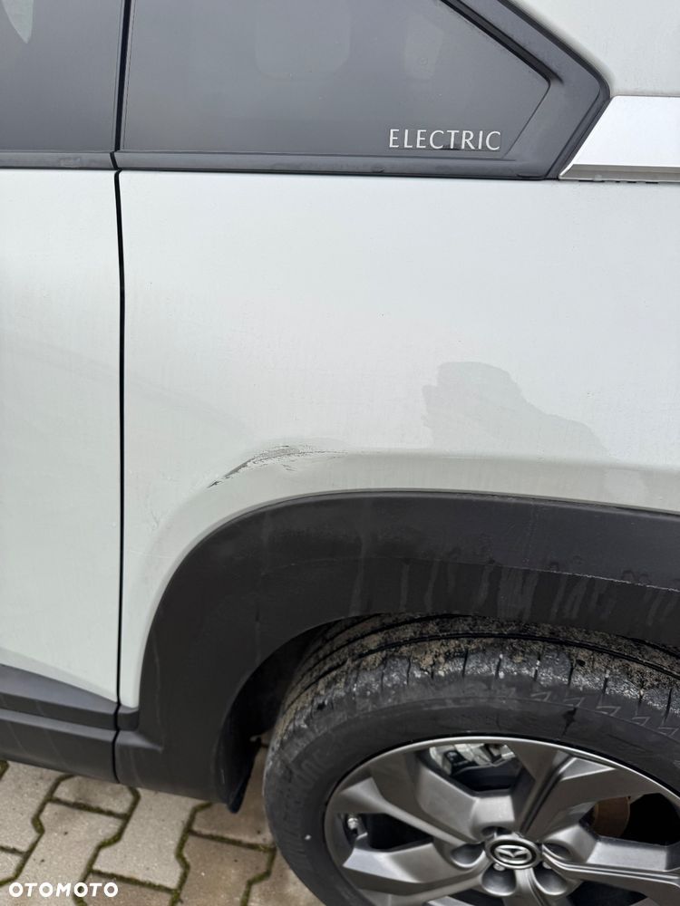 Mazda MX-30 e-SKYACTIV - 12