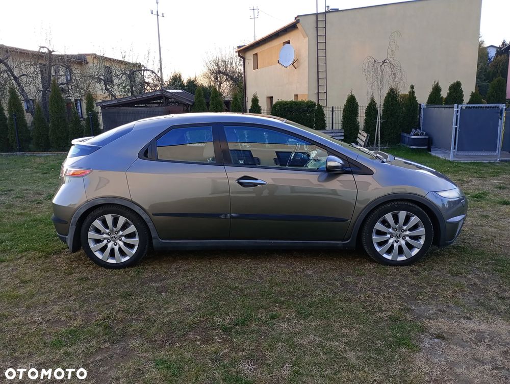 Honda Civic 1.8 Executive - 6