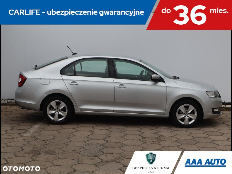 Skoda RAPID - 7