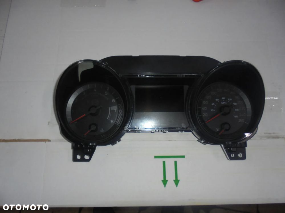 Mustang VI GT 5.0 manual europa zegary GR3T10849SG - 1