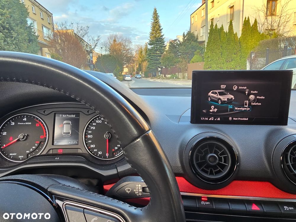 Audi Q2 30 TDI S tronic design - 17