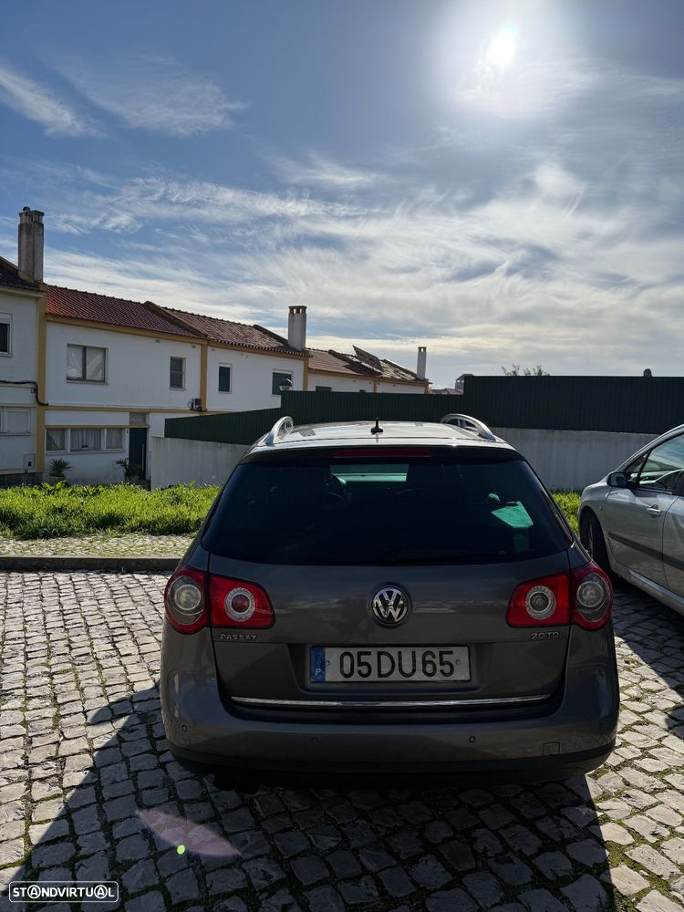 VW Passat Variant - 4