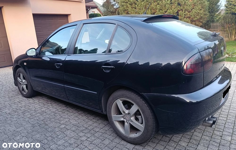 Seat Leon 2004 photo 2