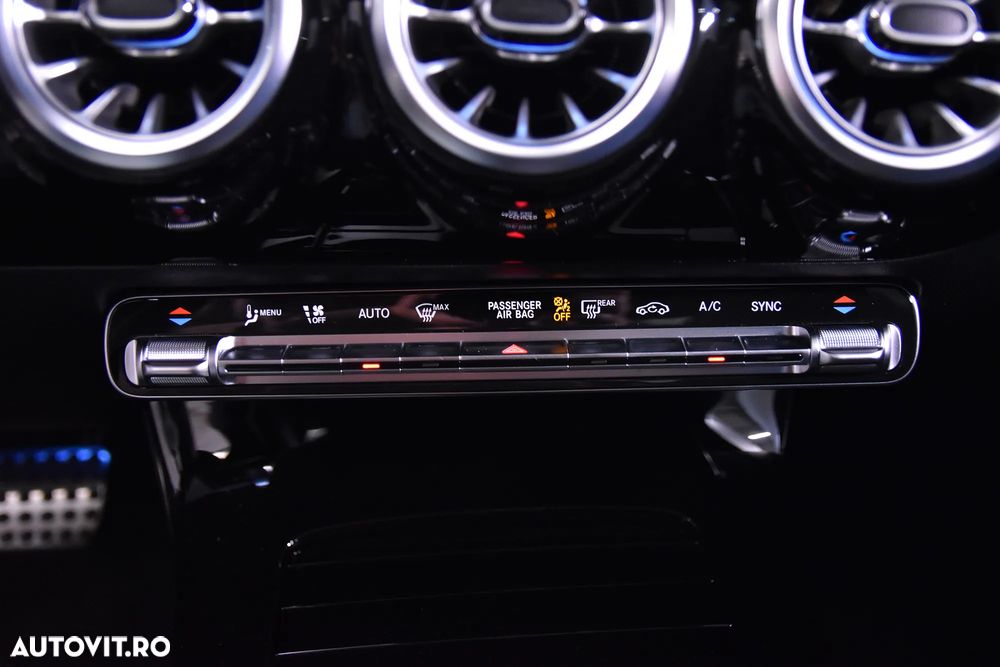 Mercedes-Benz CLA 220 4Matic 7G-DCT AMG Line - 20