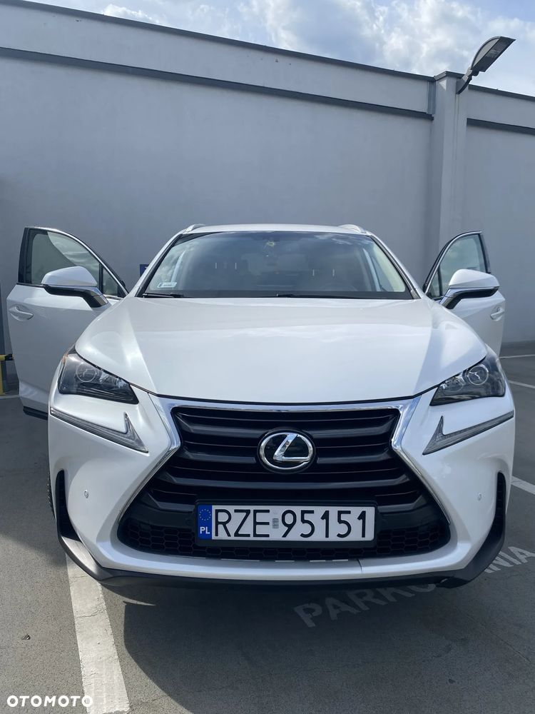 Lexus NX 200t Comfort AWD - 9