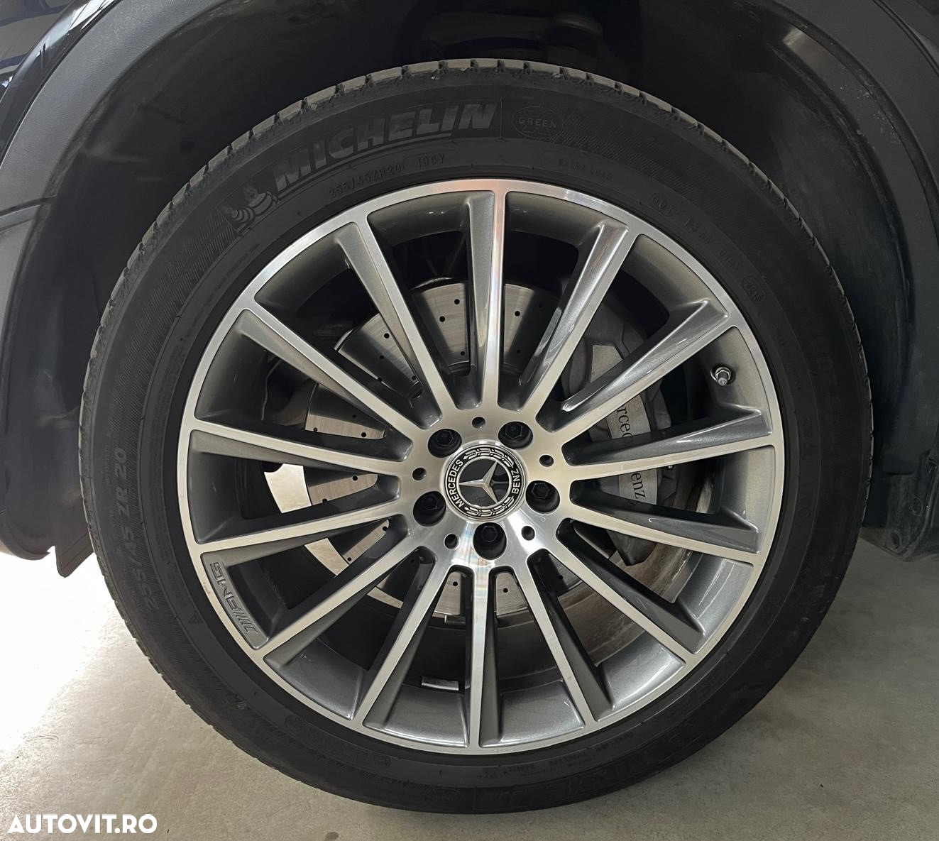 Mercedes-Benz GLC Coupe 300 4MATIC - 37