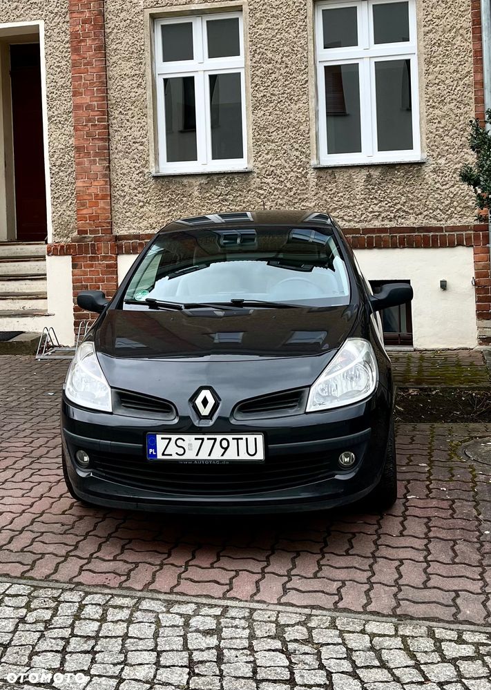 Renault Clio 1.6 16V Expression - 2
