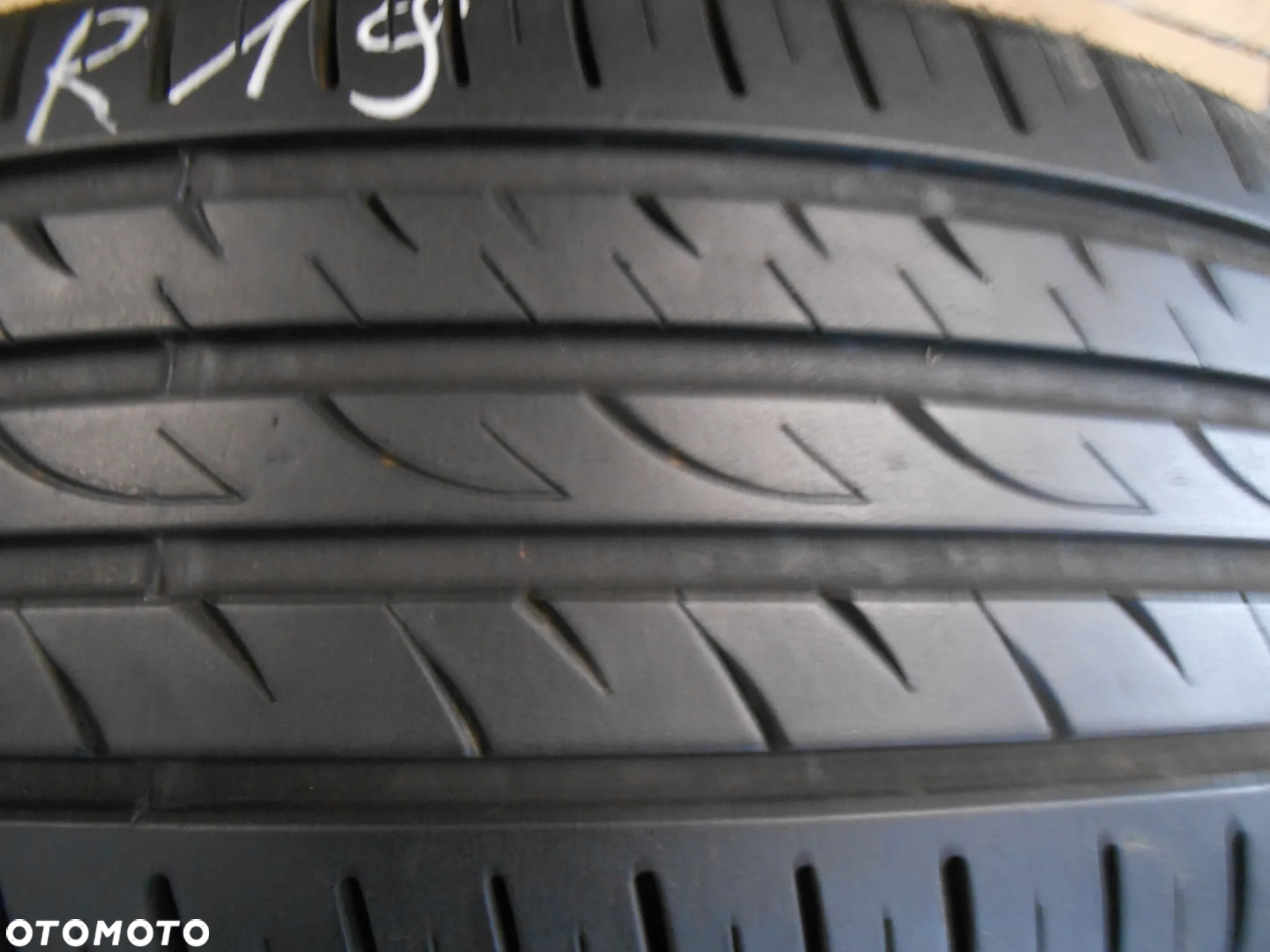 OPONA POJEDYNKA 225/45R19 NEXEN NFERA SU4 DOT 0523 8MM - 2