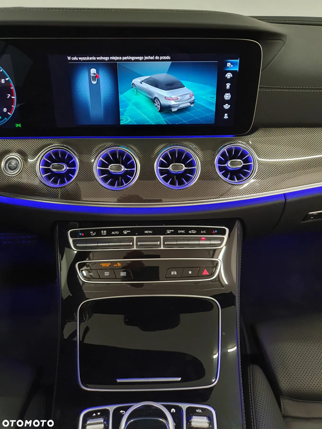 Mercedes-Benz Klasa E 300 Cabrio 9G-TRONIC AMG Line - 12