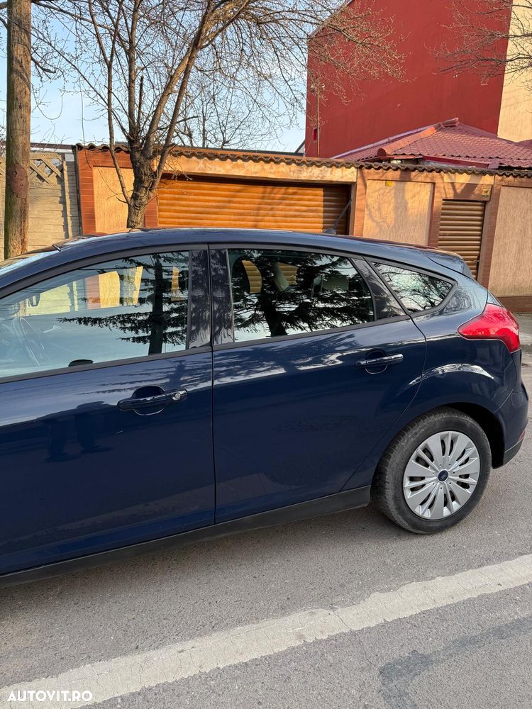 Ford Focus 1.0 EcoBoost Trend Edition - 5
