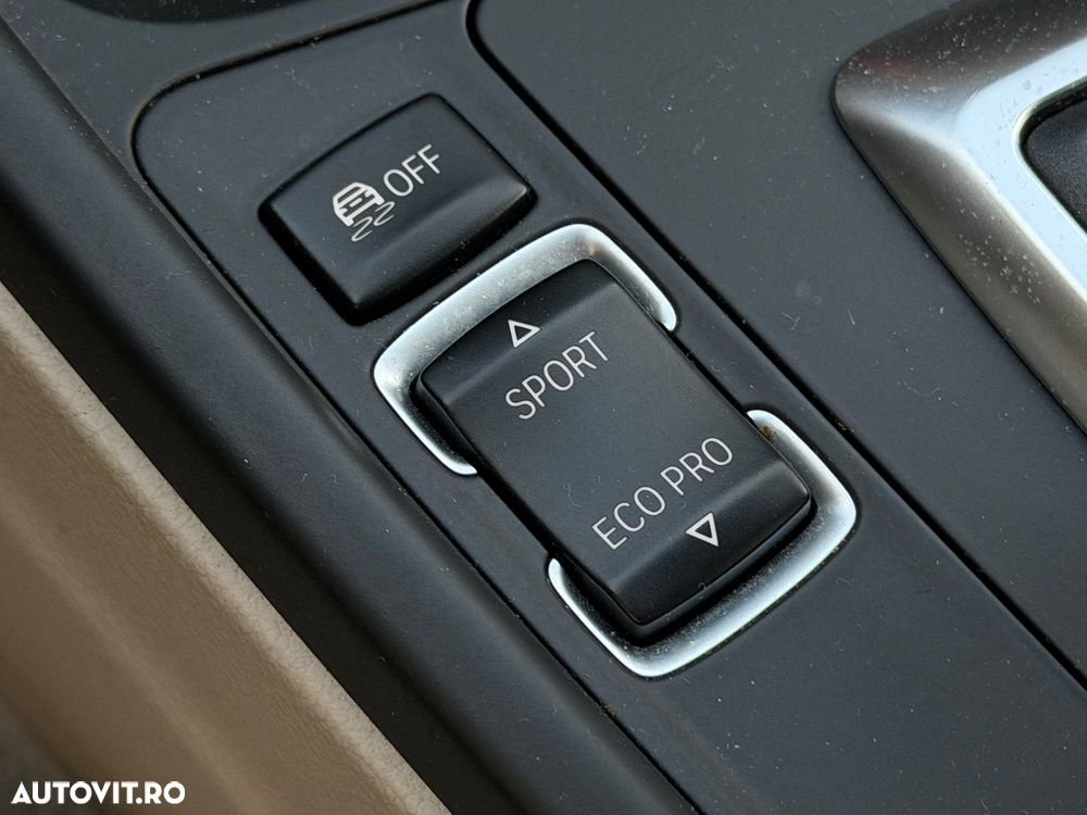 BMW Seria 3 320d Aut. Modern Line - 17