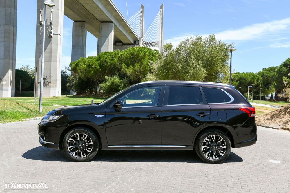 Mitsubishi Outlander 2.0 PHEV Intense - 8