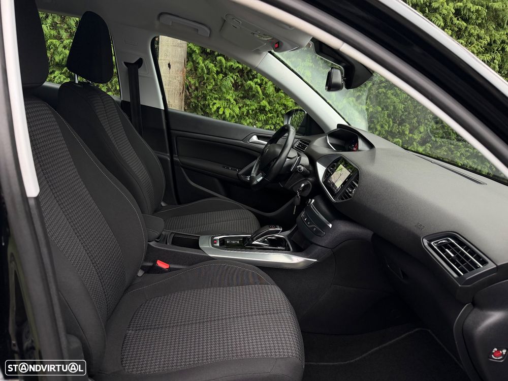 Peugeot 308 SW BlueHDi 130 EAT8 Style - 10