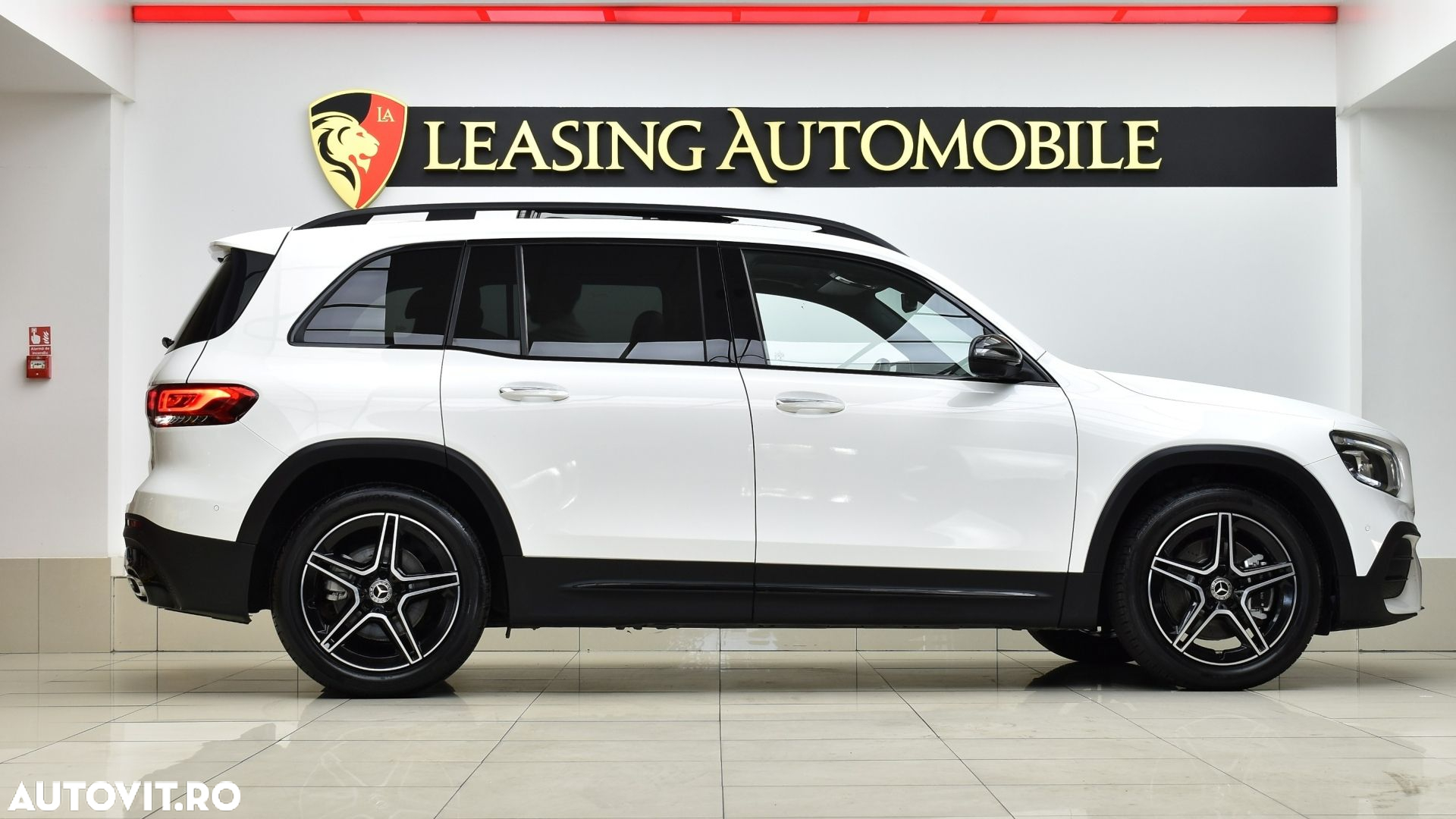 Mercedes-Benz GLB 250 4Matic 8G-DCT AMG Line - 6