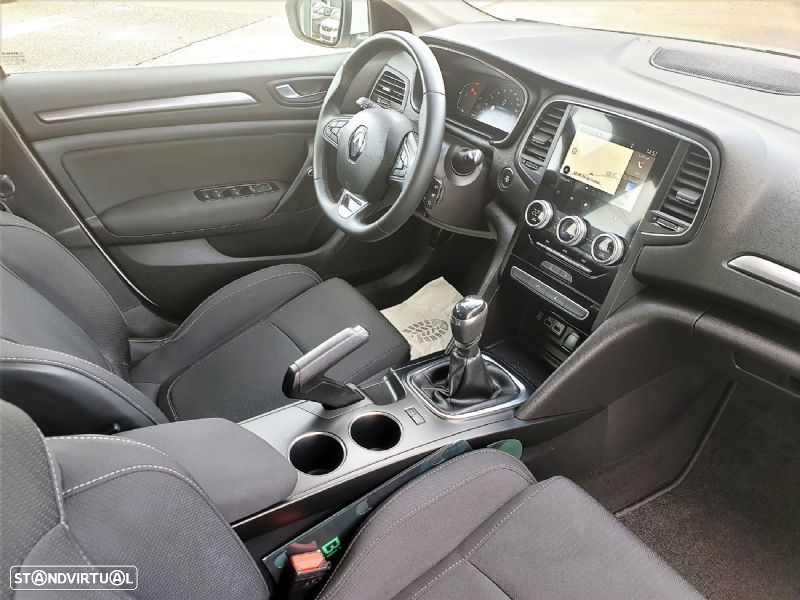 Renault Mégane 1.5 Blue dCi Limited J17 - 29