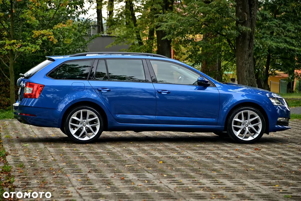 Skoda Octavia 1.5 TSI ACT Sport Edition - 24