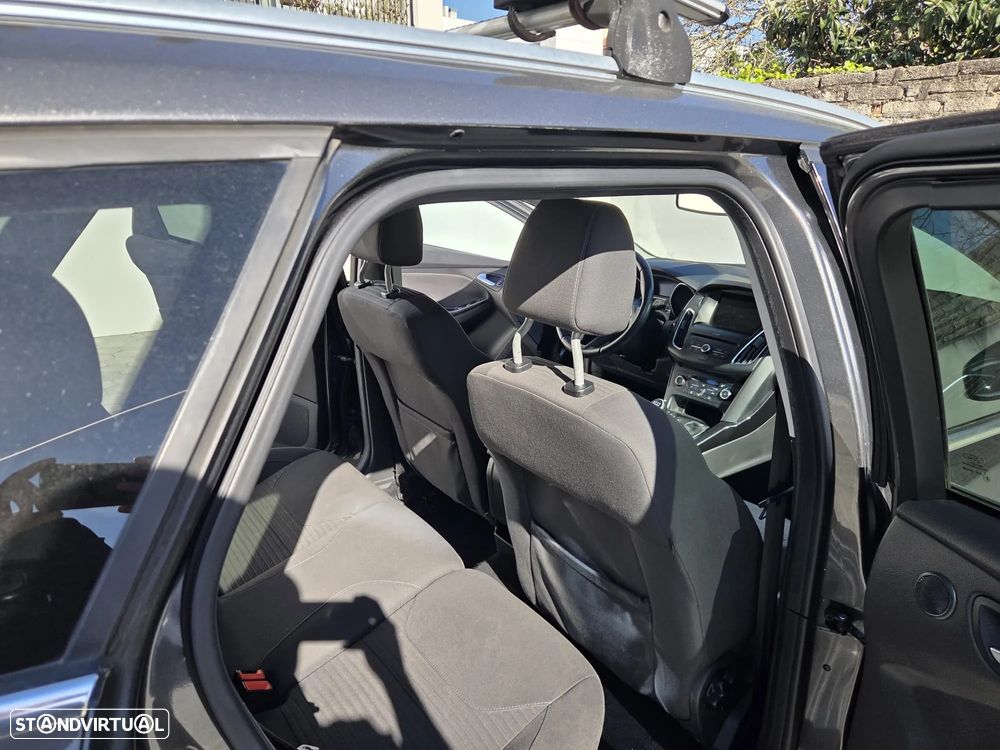 Ford Focus SW 1.5 TDCi Titanium - 5