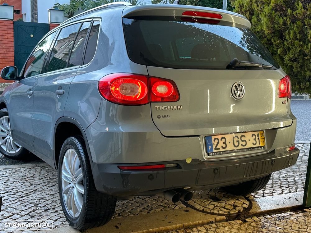 VW Tiguan 1.4 TSI Sport 4Motion - 19
