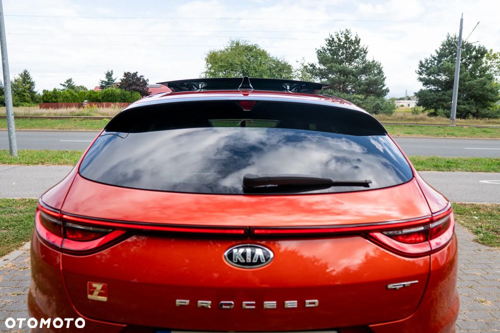 Kia ProCeed 1.6 T-GDI GT DCT - 10