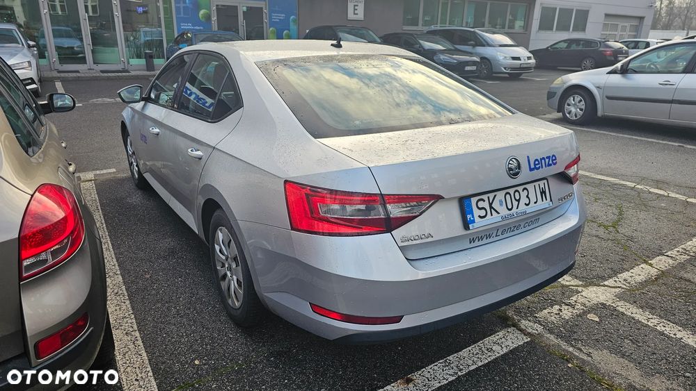 Skoda Superb 1.4 TSI ACT Active - 2