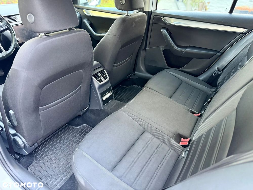 Skoda Octavia 1.6 TDI Ambition - 17