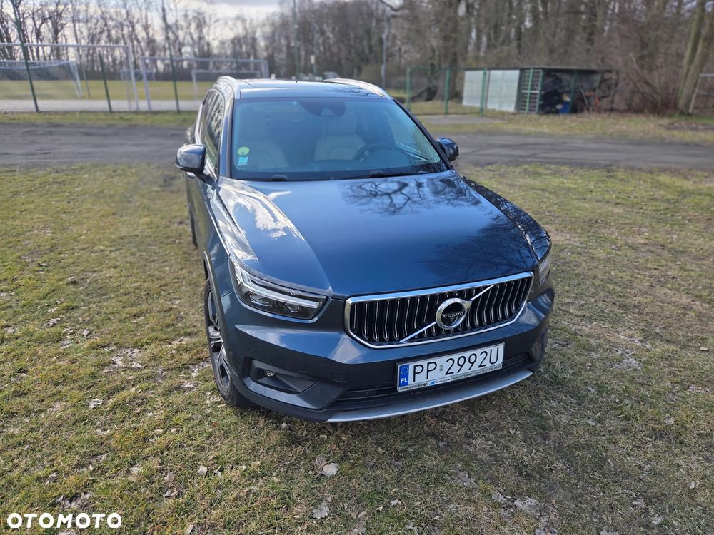 Volvo XC 40 D4 AWD Inscription - 7