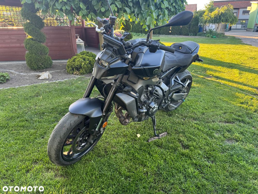 Yamaha MT - 2