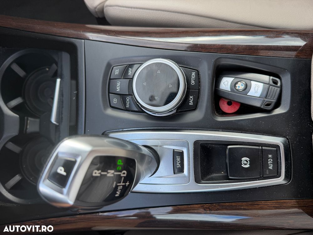 BMW X5 M 2012 — imagine 30