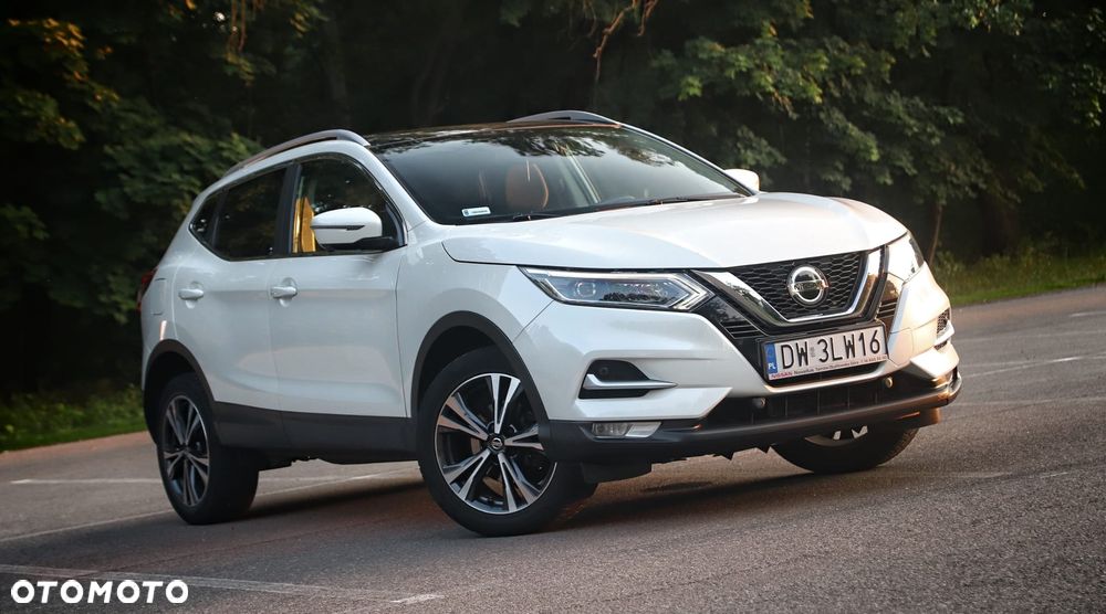 Nissan Qashqai 1.3 DIG-T N-Connecta EU6d - 2