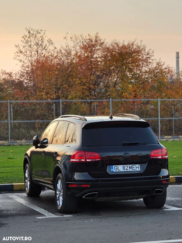 Volkswagen Touareg 3.0 V6 TDI SCR Blue Motion DPF Automatik Executive Edition - 16