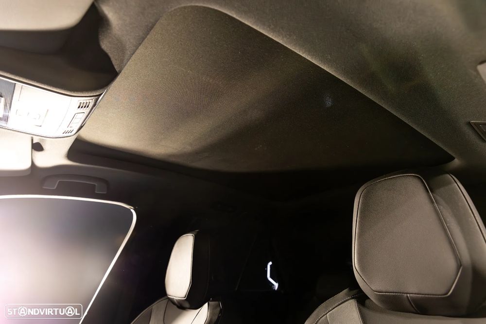 VW T-Roc 2.0 TSI OPF 4MOTION DSG - 51