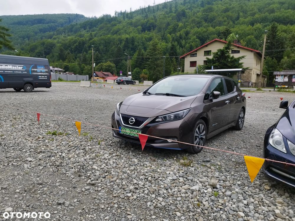 Nissan Leaf - 15