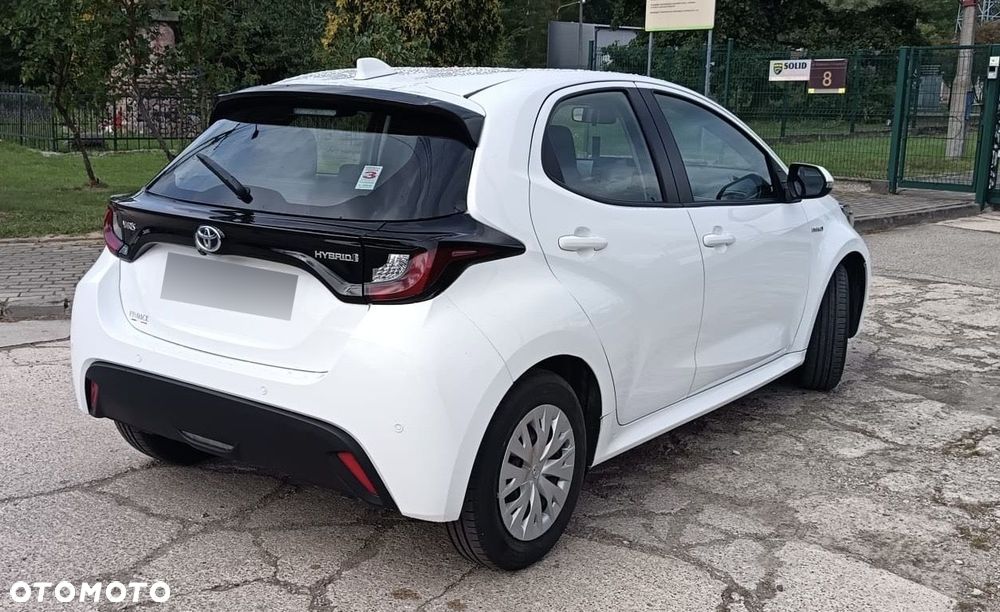Toyota Yaris - 13